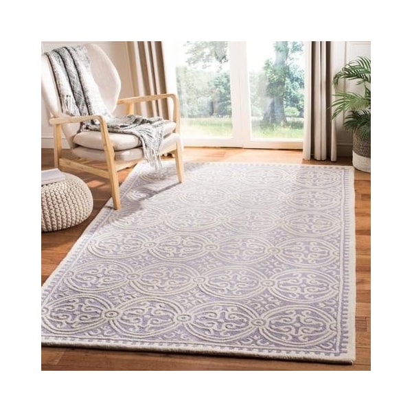 Safavieh 8 x 8 ft. Round Transitional Cambridge- Lavender and Ivory Hand Tufted Rug - CAM123C-8R