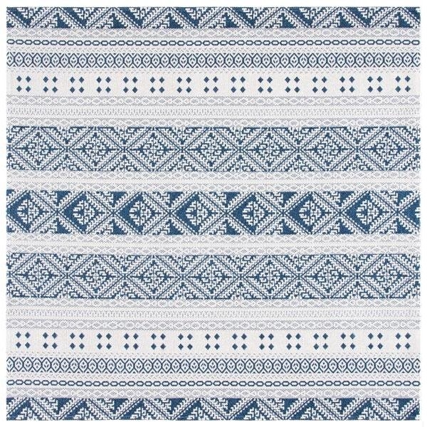 Safavieh 4 x 6 ft. Augustine 400 Rectangle Power Loomed RugNavy & Creme - AGT445N-4