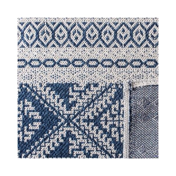 Safavieh 4 x 6 ft. Augustine 400 Rectangle Power Loomed RugNavy & Creme - AGT445N-4