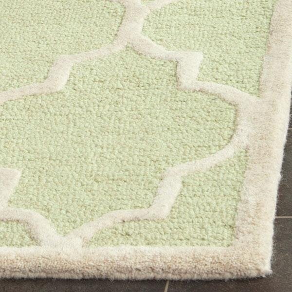 Safavieh Cambridge Hand Tufted Accent Rug, Light Green and Ivory - 2 x 3 ft. - CAM134B-2