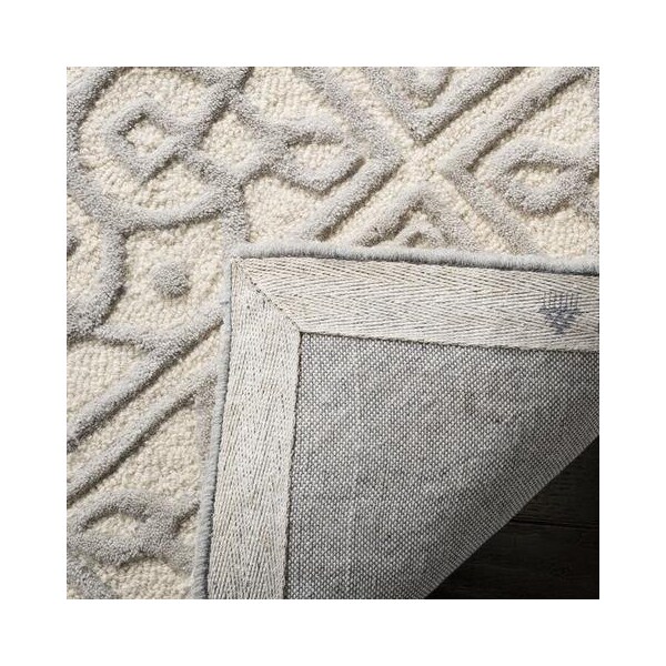 Safavieh 3 x 5 ft. Small Rectangle Cambridge Hand Tufted Rug, Ivory and Grey - CAM731Q-3