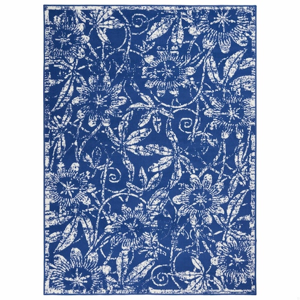 Homeroots 5 x 7 ft. Navy & Ivory Floral Vines Area Rug - 385848