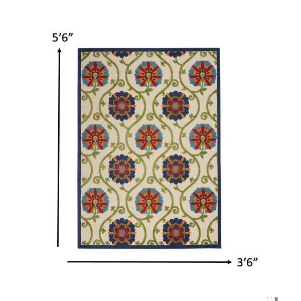 Homeroots 4 x 6 ft. Blue Floral Vines Indoor & Outdoor Area Rug - 384971