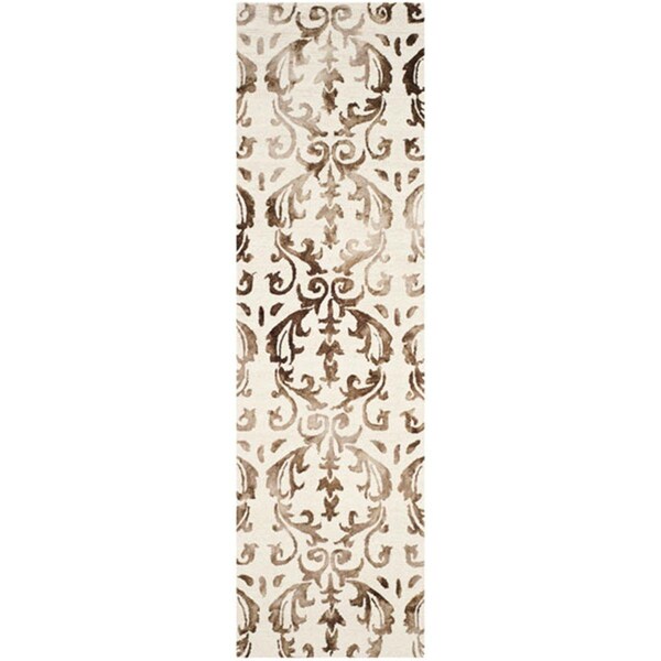 Safavieh 2 ft. 3 in. x 6 ft. Runner Dip Dye Hand Tufted RugIvory & Chocolate - DDY689B-26