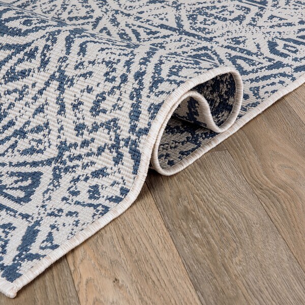 World Rug Gallery Contemporary Geometric Weather Resistant Indoor/Outdoor Runner Rug 2' x 7' Blue - 4028BLUE2X7