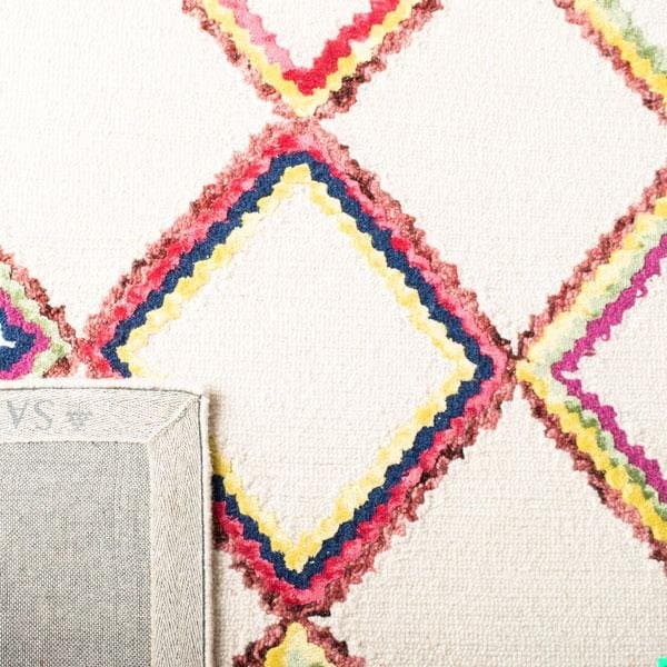 Safavieh Bellagio Hand Tufted Rectangle RugIvory & Multi Color 6 x 9 ft. - BLG563A-6