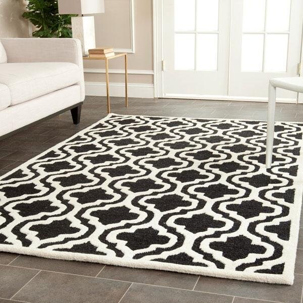 Safavieh Cambridge Runner Rug, Black and Ivory - 2 ft. - 6 in. x 8 ft. - CAM132E-28