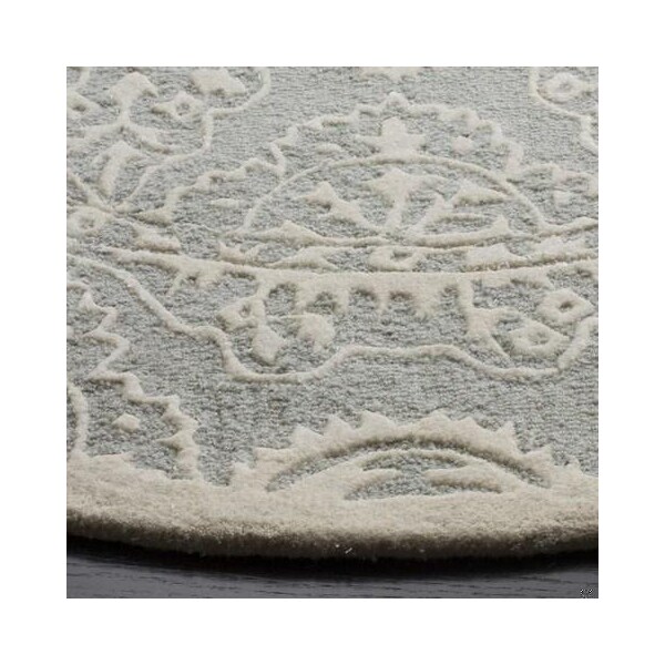 Safavieh 6 x 9 ft. Bella Hand Tufted Medium Rectangle Area RugGrey & Ivory - BEL134B-6