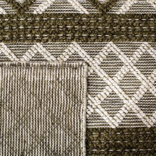 Safavieh 6 x 6 ft. Vermont Hand Woven Square Area Rug Ivory & Dark Green - VRM211Y-6SQ