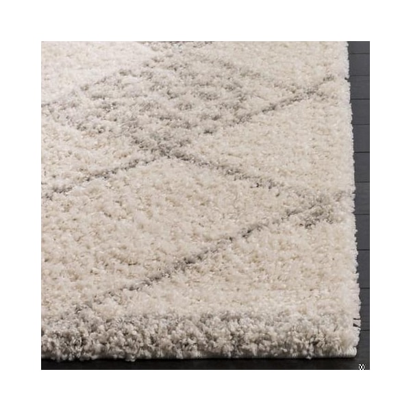 Safavieh 2 ft. - 3 in. x 8 ft. Arizona Shag Power Loomed Runner Rug - Ivory and Grey - ASG751G-28
