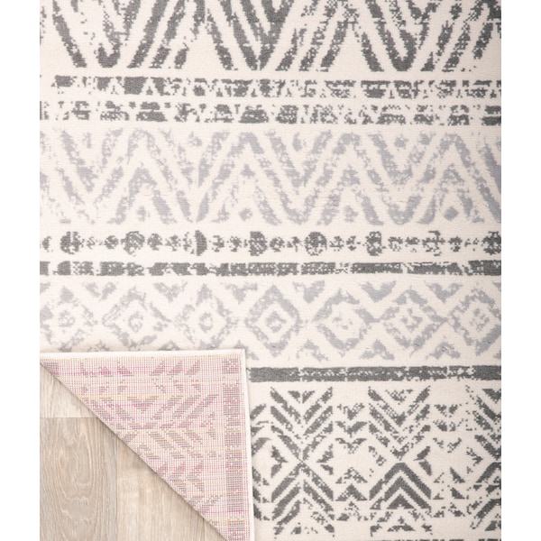 World Rug Gallery Geometric Boho Area Rug 6' 6'' Round Gray - MON843GRAY6RND