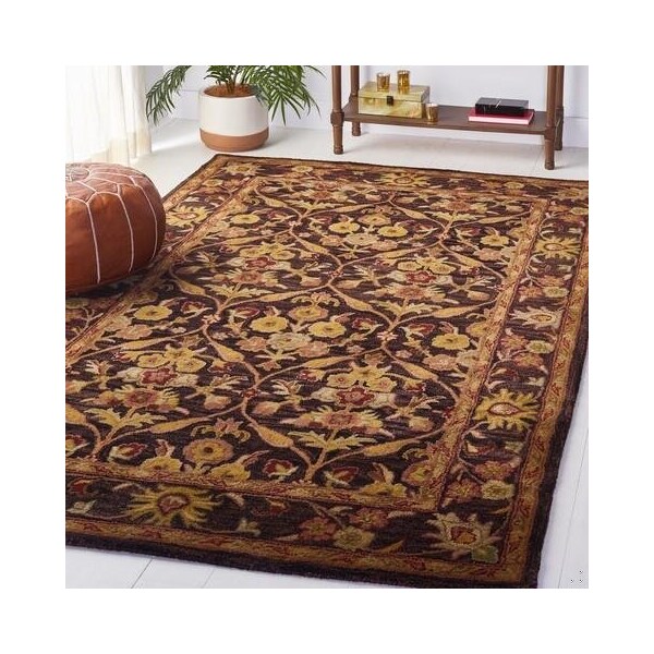 Safavieh 3 ft.-6 in. x 3 ft.-6 in. Round Traditional Antiquity- Dark Plum and Gold Hand Tufted Rug - AT51B-4R