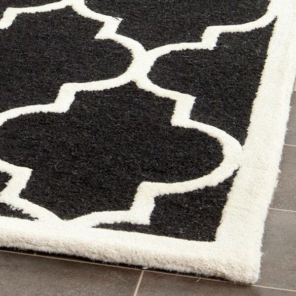 Safavieh Cambridge Hand Tufted Runner Rug, Black and Ivory - 2 ft.-6 in. x 8 ft. - CAM134E-28