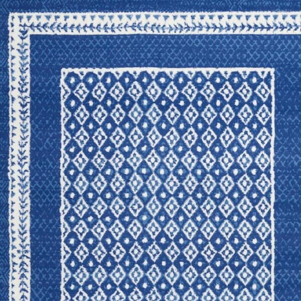 Homeroots 5 x 7 ft. Navy & Ivory Geometric Area Rug - 385884