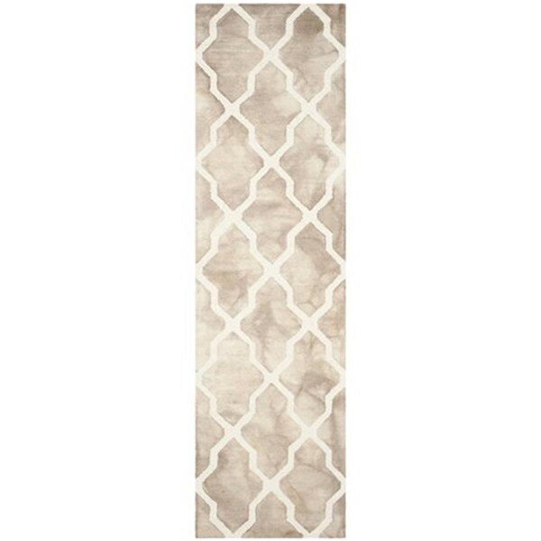 Safavieh Dip Dye Hand Tufted Runner Rug- Beige - Ivory- 2 ft. 3 in. x 8 ft. - DDY540G-28