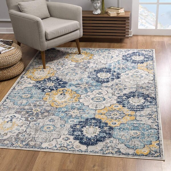 Homeroots 2 x 4 ft. Blue Distressed Floral Area Rug - 392911