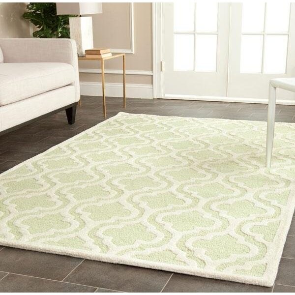 Safavieh 2 x 3 ft. Cambridge Hand Tufted Accent Area RugLight Green & Ivory - CAM132B-2