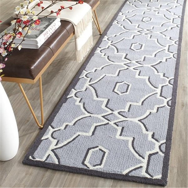 Safavieh Four Seasons Hand Hooked Runner Rug- Grey - Ivory- 2 ft. 3 in. x 8 ft. - FRS237B-28