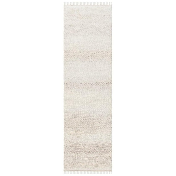 Safavieh 2 ft. 3 in. x 8 ft. Casablanca Runner Hand Knotted RugBeige - CSB521B-28