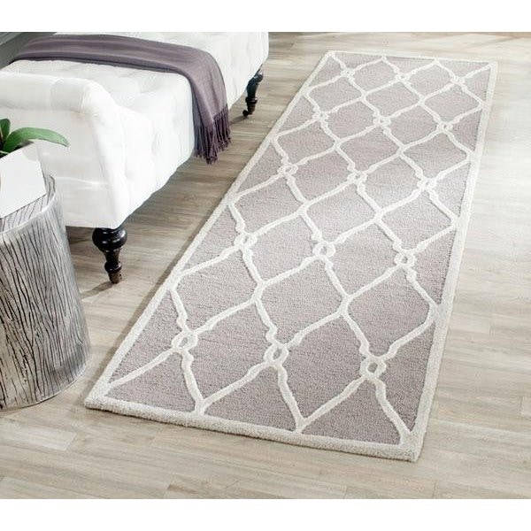 Safavieh Cambridge Runner Rug, Dark Grey and Ivory - 2 ft. 6 in. x 6 ft. - CAM352D-26