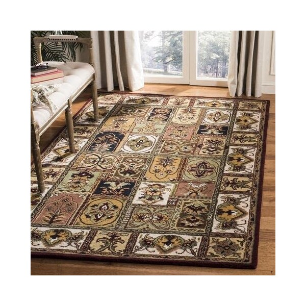 Safavieh 3 Ft. - 6 In. x 3 Ft. - 6 In. Round- Traditional Classic Assorted Hand Tufted Rug - CL386A-4R