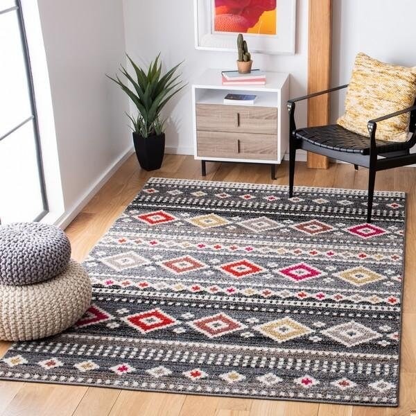Safavieh Adirondack Runner Global Area RugGrey & Ivory 2 ft.6 in. x 8 ft. - ADR276G-28