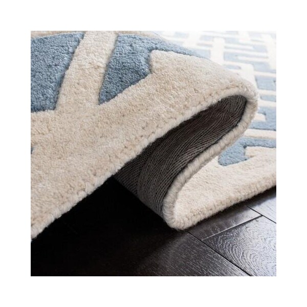 Safavieh Chatham Hand Tufted Runner Rug- Blue - Ivory- 2 ft. 3 in. x 7 ft. - CHT719B-27