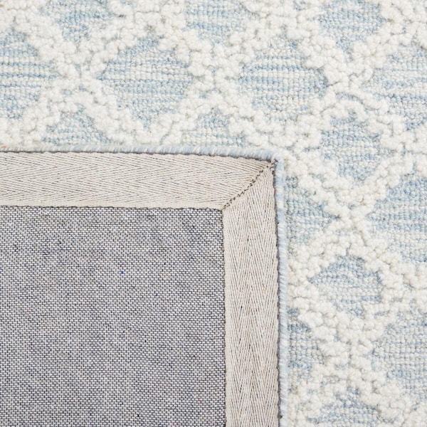 Safavieh 6 x 6 ft. Abstract Hand Tufted Square Area Rug, Blue & Ivory - ABT466M-6SQ