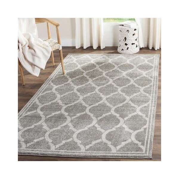 Safavieh Amherst Accent Rugs, Grey and Light Grey - 2 ft.-6 in. x 4 ft. - AMT415C-24