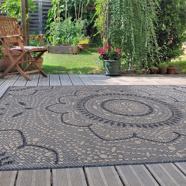 World Rug Gallery Medallion Design Indoor/Outdoor Area Rug 7'10'' x 10 Blue - 415BLUE8X10