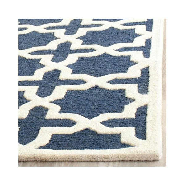 Safavieh Cambridge Small Rectangle Rugs, Navy Blue and Ivory - 3 x 5 ft. - CAM125G-3
