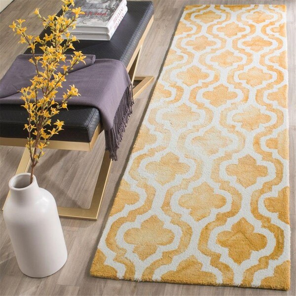 Safavieh Dip Dye Hand Tufted Rectangle Rug- Gold - Ivory- 2 x 3 ft. - DDY537H-2