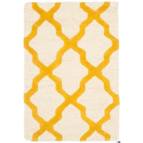 Safavieh Cambridge Small Rectangle Rug, Ivory and Gold - 4 x 6 ft. - CAM121U-4
