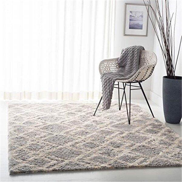 Safavieh 4 x 6 ft. Berber Shag 200 Rectangle Power-Loomed Rug Gray & Cream - BER213G-4