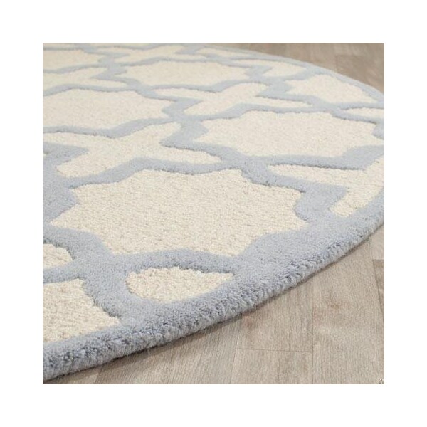 Safavieh Cambridge Hand Tufted Round RugIvory & Light Blue 6 x 6 ft. - CAM125F-6R