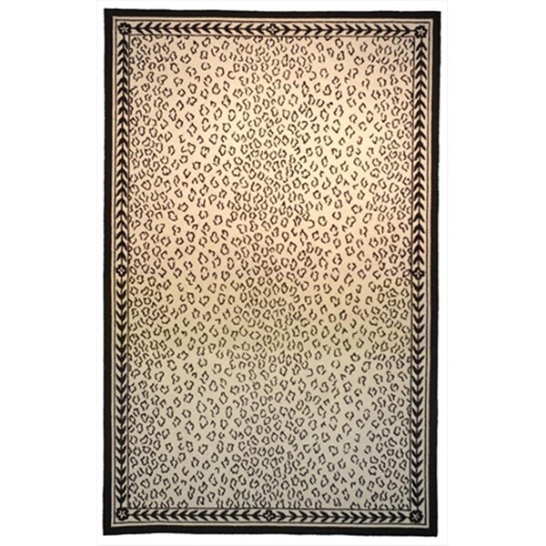 Safavieh 5 ft. - 3 in. x 8 ft. - 3 in. Medium Rectangle- Transitional Chelsea White And Black Hand Hooked Rug - HK15C-5