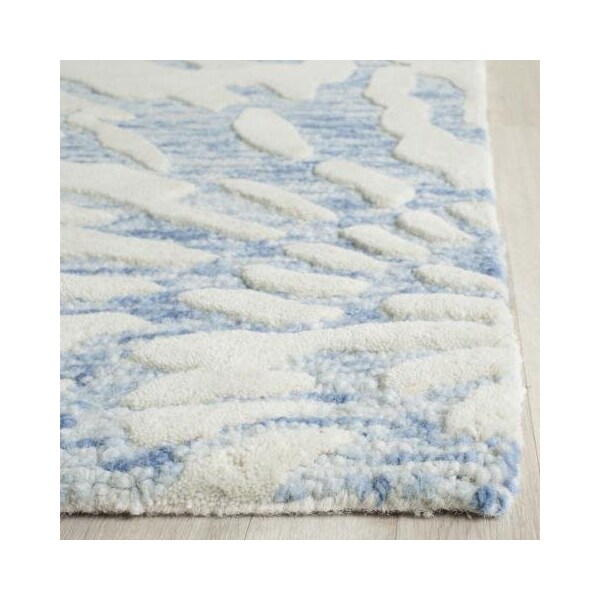 Safavieh Bella Hand Tufted Accent Area Rug, Dark Blue and Ivory - 2 ft.-6 in. x 4 ft. - BEL129B-24