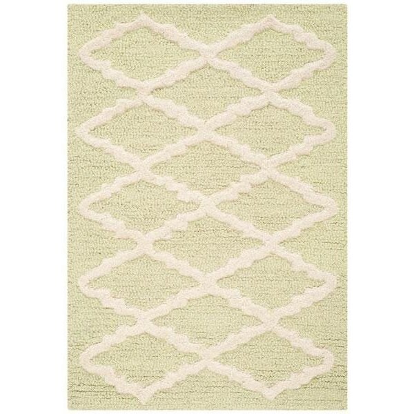 Safavieh Cambridge Accent Hand Tufted Rug, Light Green and Ivory - 2 x 3 ft. - CAM137B-2