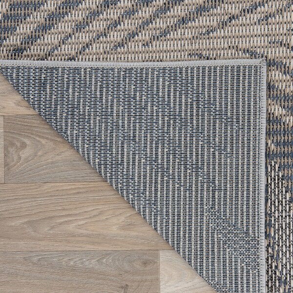 World Rug Gallery Bahama Palm Frond Indoor/Outdoor Non-Shedding Area Rug 5' x7' Gray - 430GRAY5X7