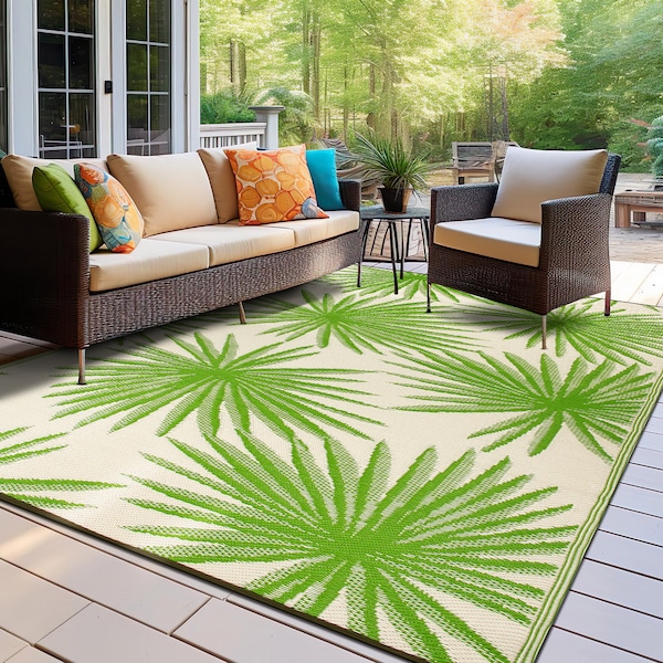 World Rug Gallery Floral Tropical Reversible Recycled Plastic 3' X 5' Green Outdoor Rug - 6075GREEN3X5