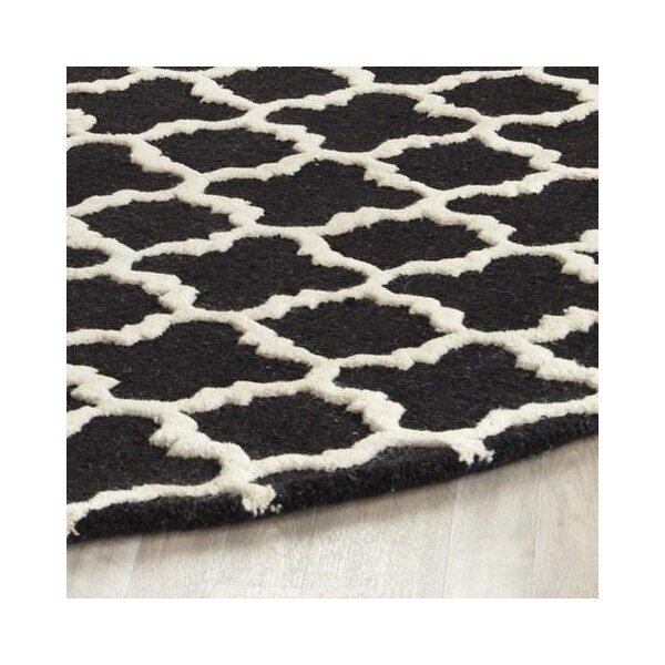 Safavieh Cambridge Hand Tufted Runner Rug- Black - Ivory- 2 ft. 6 in. x 6 ft. - CAM130E-26