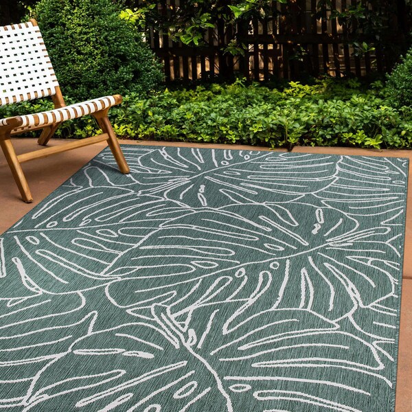 World Rug Gallery Contemporary Tropical Leaves Weather Resistant Indoor/Outdoor Area Rug 7' 10'' x 10' Green - 4031GREEN8X10