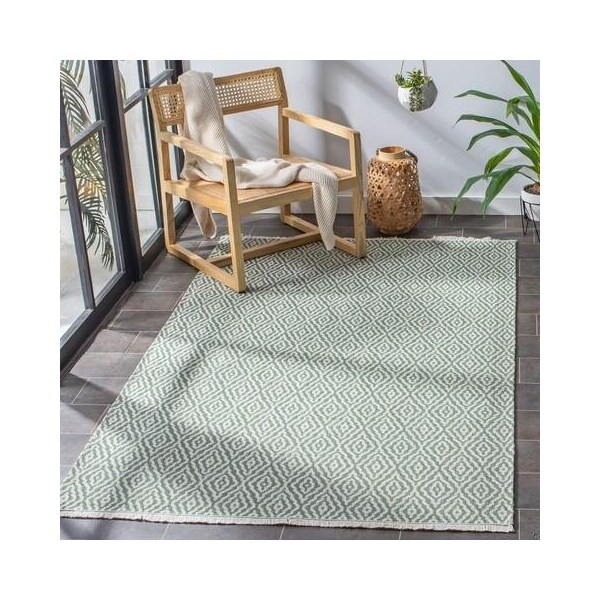 Safavieh 6 ft.-7 in. x 6 ft.-7 in. Augustine 400 Square Area RugGreen & Ivory - AGT484Y-7SQ