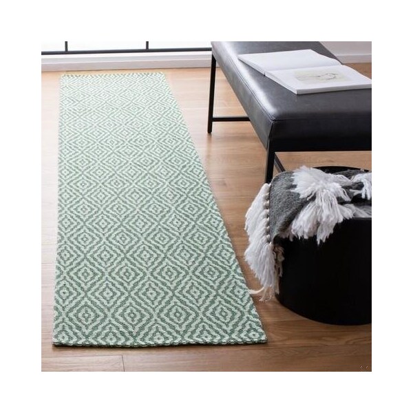 Safavieh 6 ft.-7 in. x 6 ft.-7 in. Augustine 400 Square Area RugGreen & Ivory - AGT484Y-7SQ