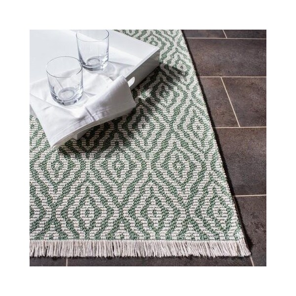 Safavieh 6 ft.-7 in. x 6 ft.-7 in. Augustine 400 Square Area RugGreen & Ivory - AGT484Y-7SQ