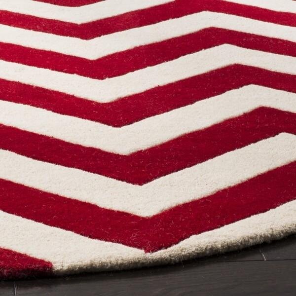 Safavieh Chatham Hand Tufted Rectangle Rug- Red - Ivory- 3 x 5 ft. - CHT715G-3