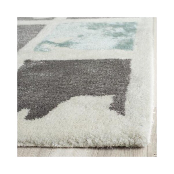 Safavieh Bella Hand Tufted Runner Rug, Grey and Ivory - 2 ft.-3 in. x 9 ft. - BEL130B-29