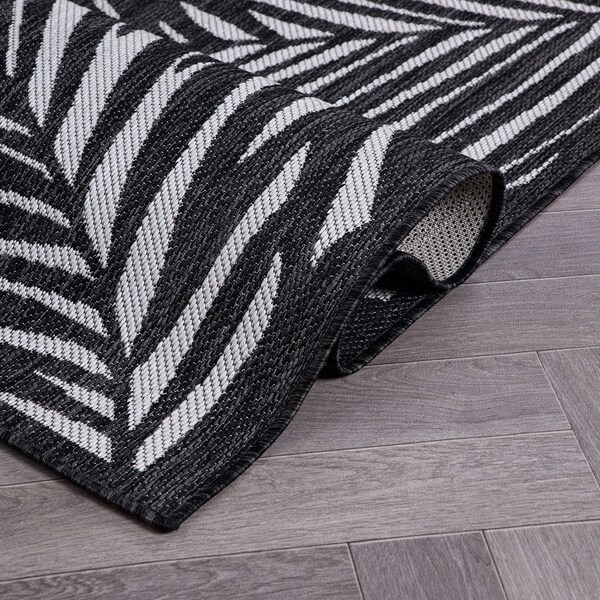 World Rug Gallery Contemporary Palm Leaf Textured Flat Weave Indoor/Outdoor Area Rug 7'10" x 10' Black - 118BLACK8X10
