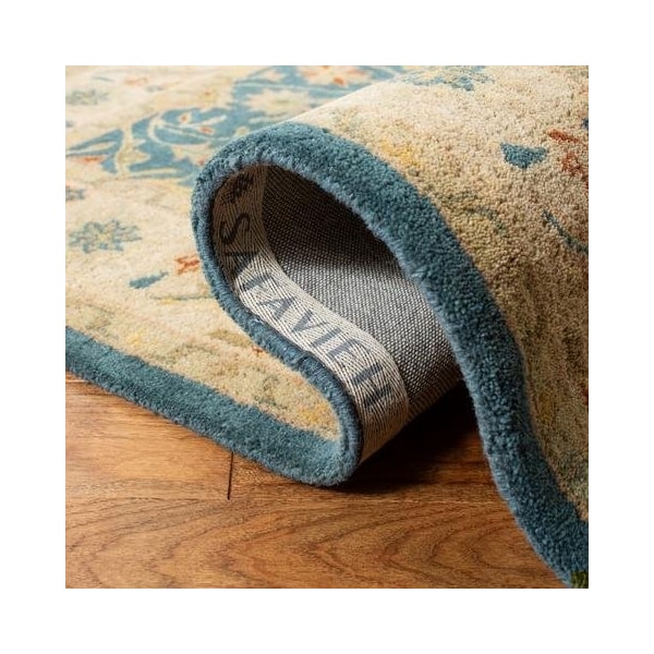 Safavieh 3 ft.-6 in. x 3 ft.-6 in. Round Traditional Antiquity- Blue Hand Tufted Rug - AT14E-4R