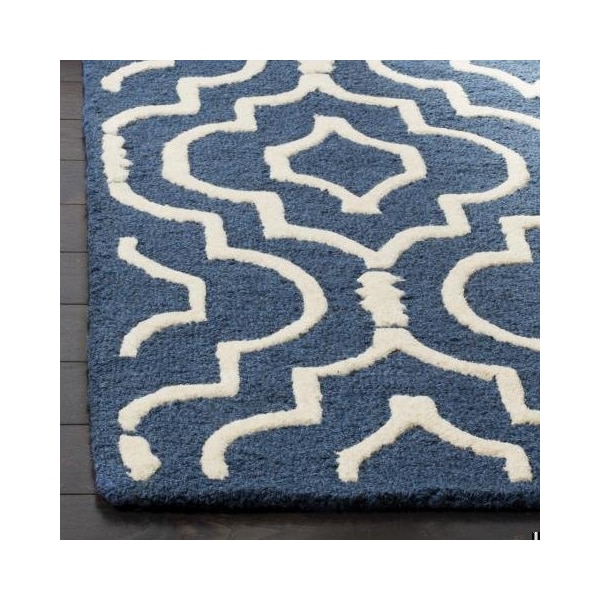 Safavieh 3 x 5 ft. Cambridge Hand Tufted Rug, Small Rectangle - Navy Blue and Ivory - CAM141G-3